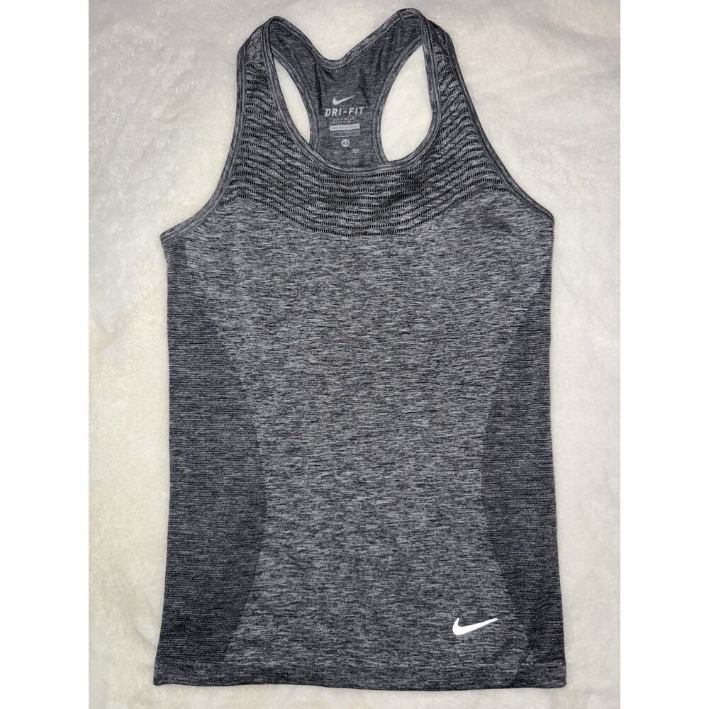 Nike Dri-FIT Tank Top Womens XS Gray Racerback Athletic Workout Running Yoga